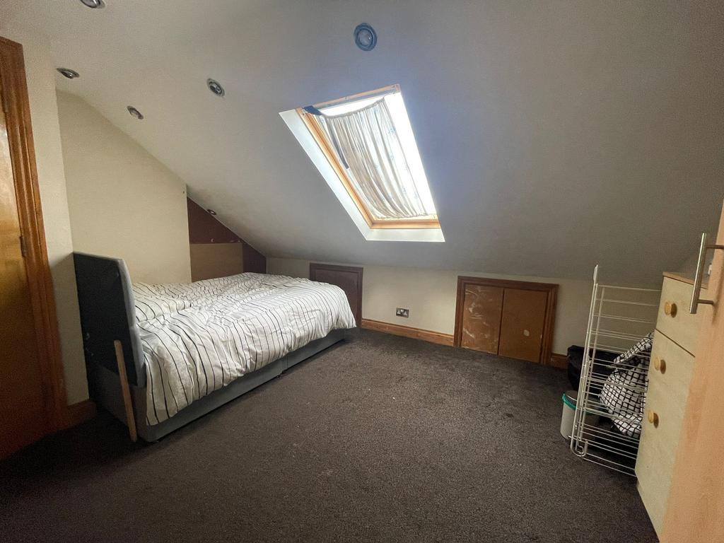 House in London - View 2