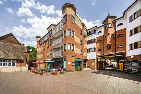 2 bedroom flat to rent, The Chilterns, Gloucester Green, Oxford, OX1