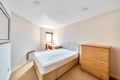 2 bedroom flat to rent, The Chilterns, Gloucester Green, Oxford, OX1