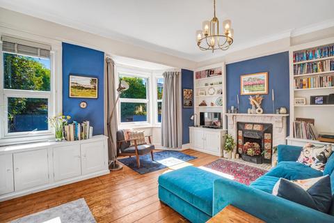 3 bedroom flat for sale, Upland Road, East Dulwich, London, SE22