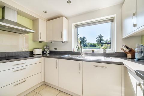 3 bedroom semi-detached house for sale, Aldbourne Road, Burnham, Buckinghamshire, SL1