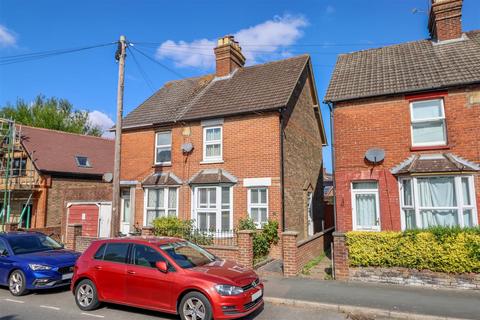 undefined, Gladstone Road, Horsham