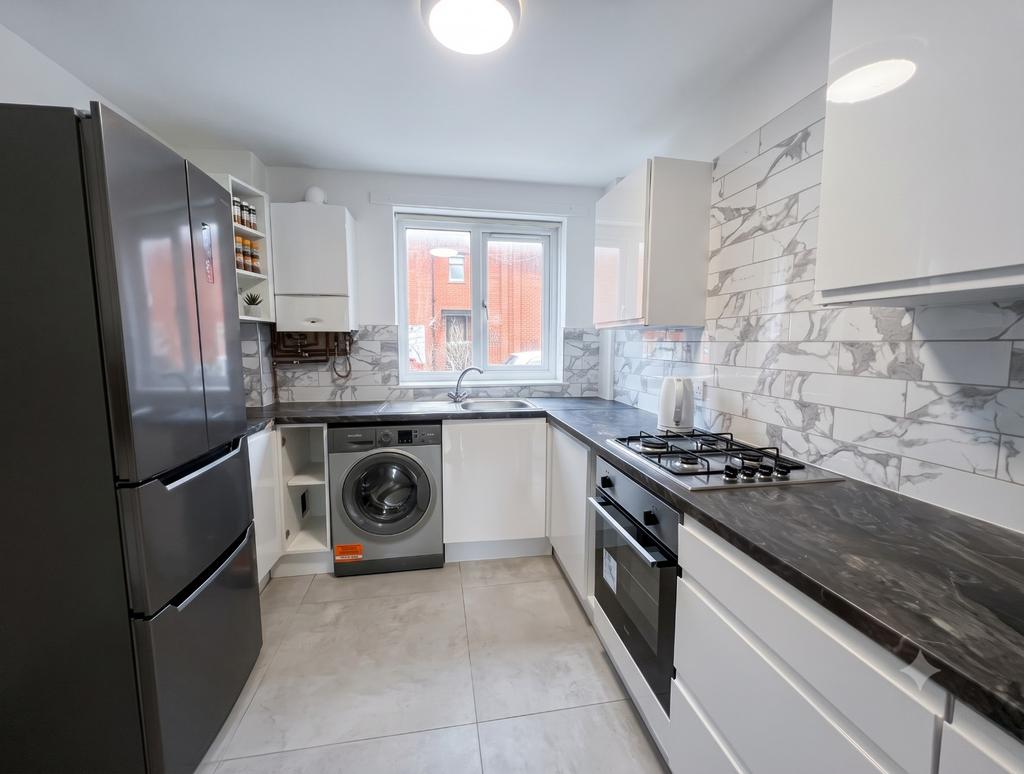 House in Manchester, Greater Manchester - View 4