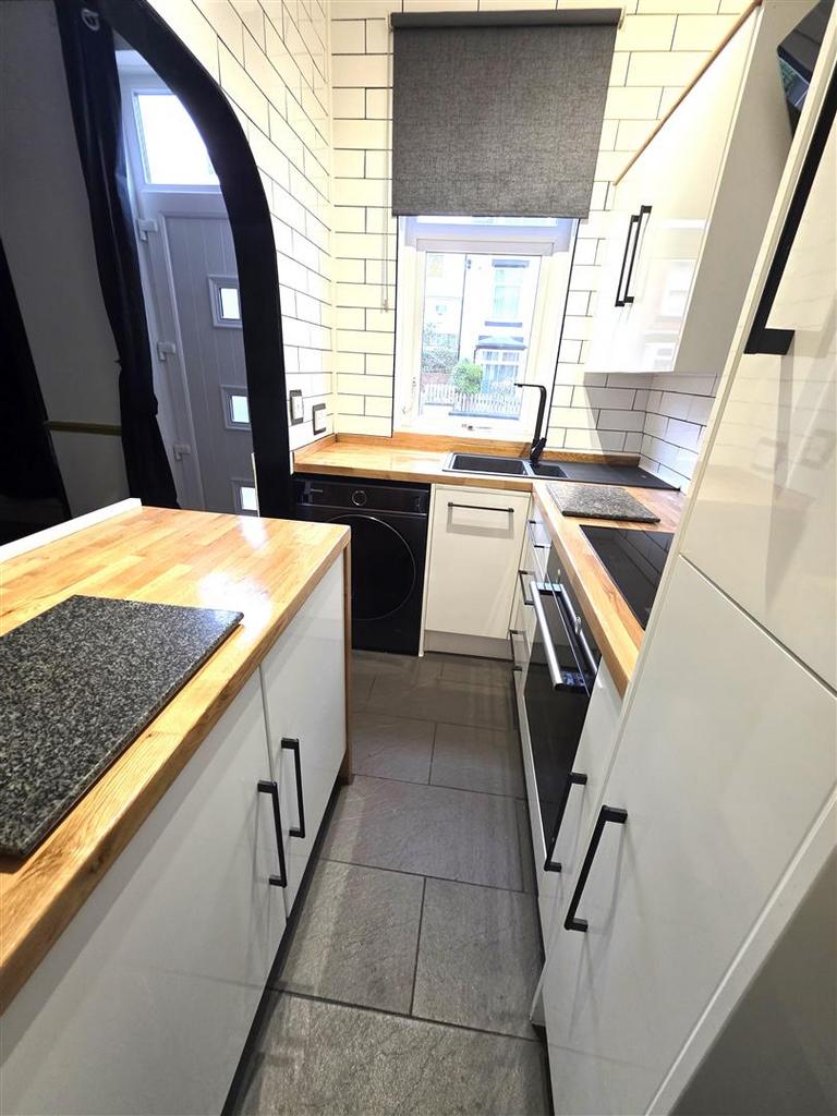 House in Leeds - View 3
