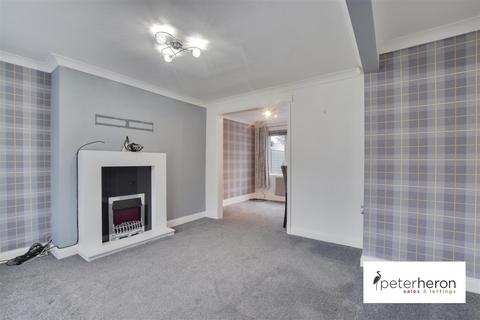 2 bedroom semi-detached house to rent, Galway Square, Grindon, Sunderland