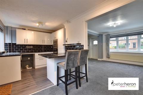 2 bedroom semi-detached house to rent, Galway Square, Grindon, Sunderland