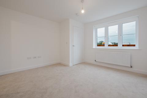 3 bedroom semi-detached house to rent, Leaf Living at Western Gate, Northampton, NN7