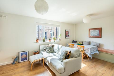2 bedroom apartment for sale, Albert Street, York