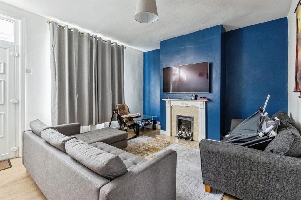 House in Leeds - View 2