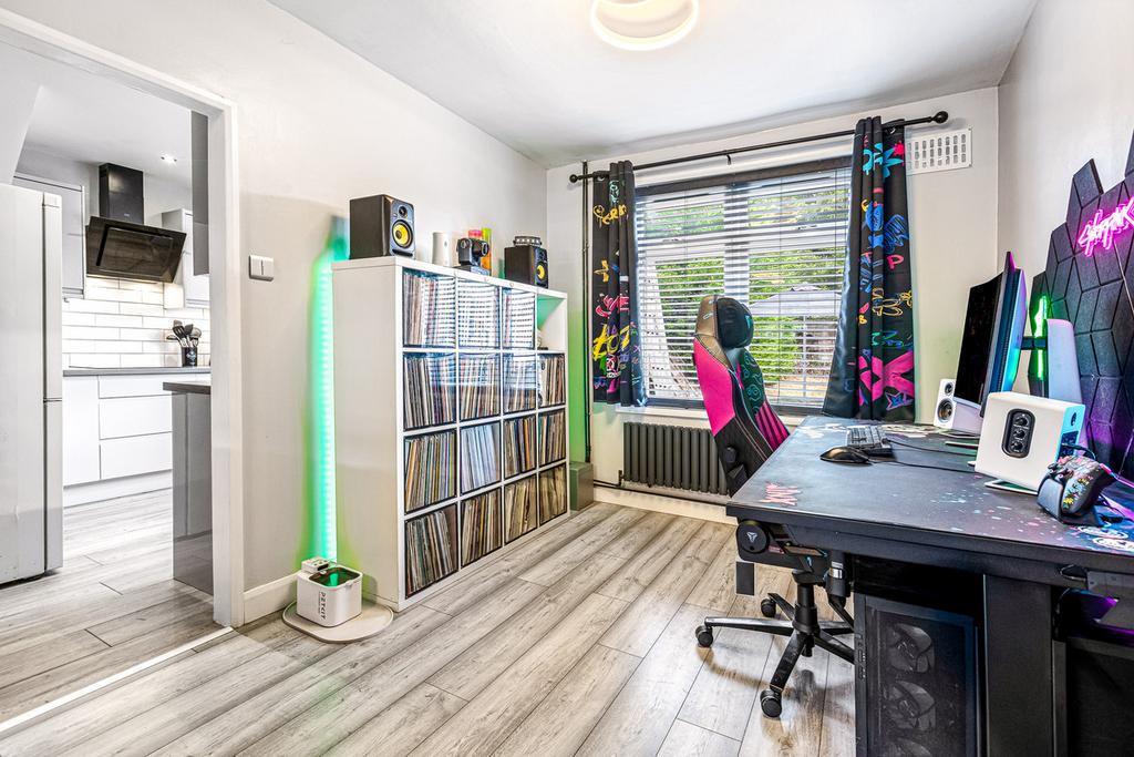 House in Leicester - More