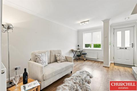 2 bedroom house for sale, Victory Road, Wanstead