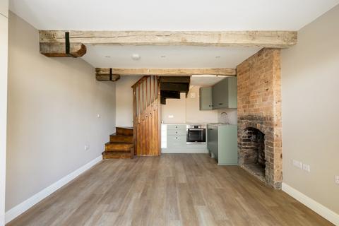 1 bedroom detached house to rent, Kingsmead Road, Cheltenham, GL51