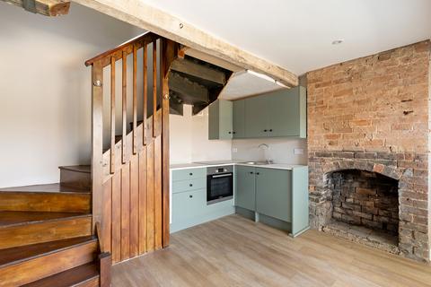 1 bedroom detached house to rent, Kingsmead Road, Cheltenham, GL51