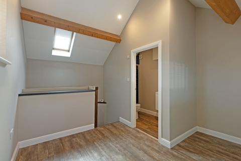 1 bedroom detached house to rent, Kingsmead Road, Cheltenham, GL51