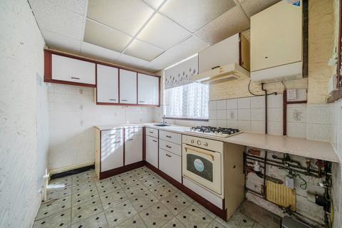 2 bedroom terraced house for sale, Beaconsfield Road, London