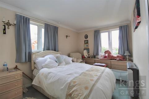 1 bedroom retirement property for sale, Edwards Court, Turners Hill, Waltham Cross