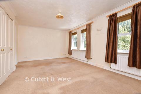Studio for sale, Devonshire Avenue, Sutton, Surrey