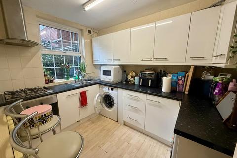 undefined, Browns Lane, Chester, CH4