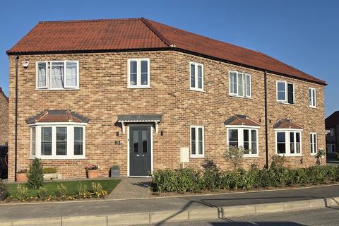 4 bedroom semi-detached house for sale, Sutton Road, Leverington, Wisbech