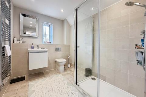 4 bedroom terraced house for sale, Donald Campbell Way, Berkshire RG45