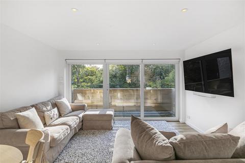 3 bedroom end of terrace house for sale, Lower Ham Road, Kingston Upon Thames KT2