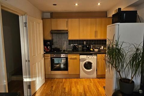 1 bedroom flat to rent, Stoke Newington High Street, Stoke Newington