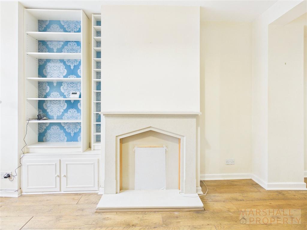 House in Liverpool, Mossley Hill - More