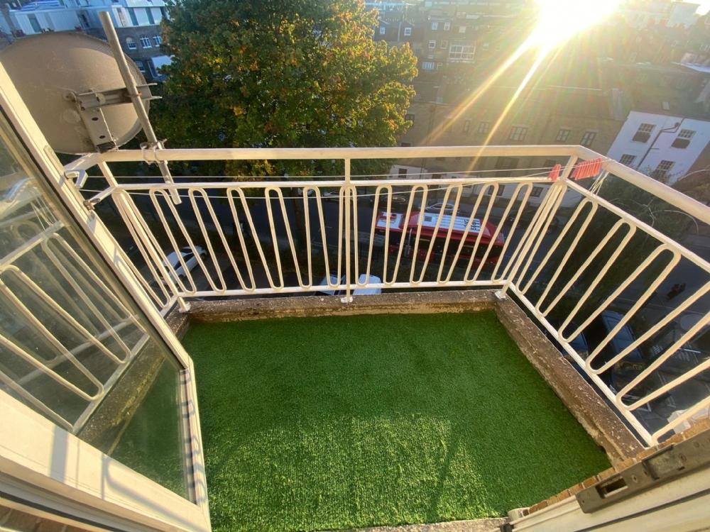 Apartment in London - View 5