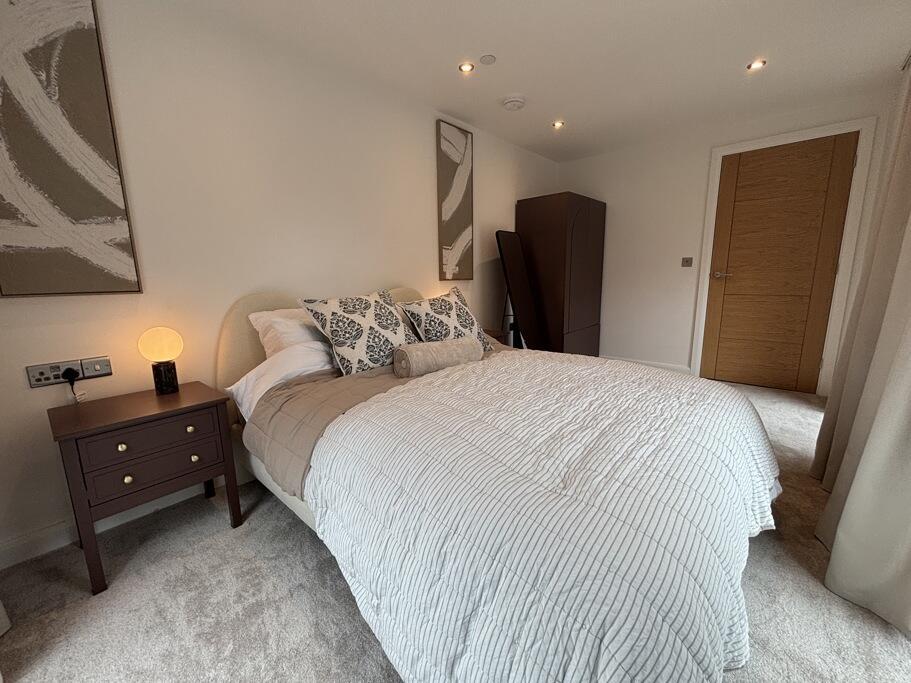 Apartment in London - View 3