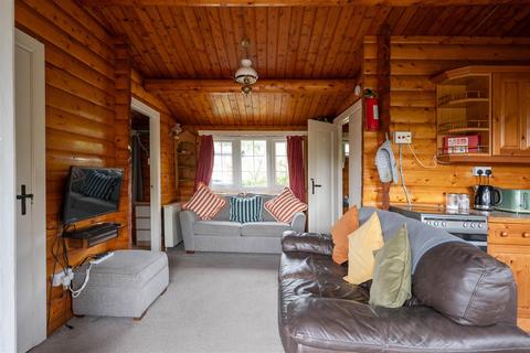 2 bedroom detached bungalow for sale, Trawsfynydd Holiday Village, Trawsfynydd