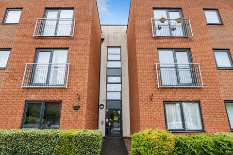 2 bedroom flat to rent, Hartley Court, Stoke-on-Trent,