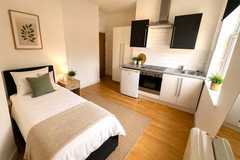 undefined, Lansdowne Road, Leicester LE2