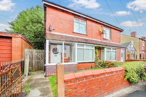 2 bedroom semi-detached house to rent, Station Road, Ashton-In-Makerfield, WN4