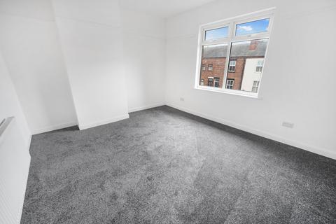 2 bedroom semi-detached house to rent, Station Road, Ashton-In-Makerfield, WN4