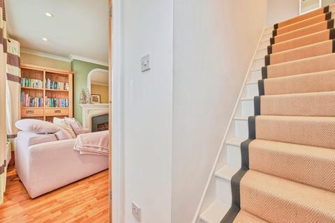 2 bedroom terraced house for sale, Hawthorn Way, Royston