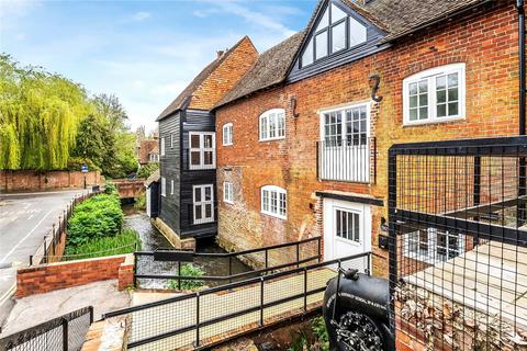 undefined, Mill Lane, Surrey GU7
