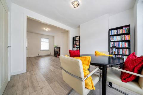 2 bedroom terraced house for sale, Kirkham Street, Plumstead