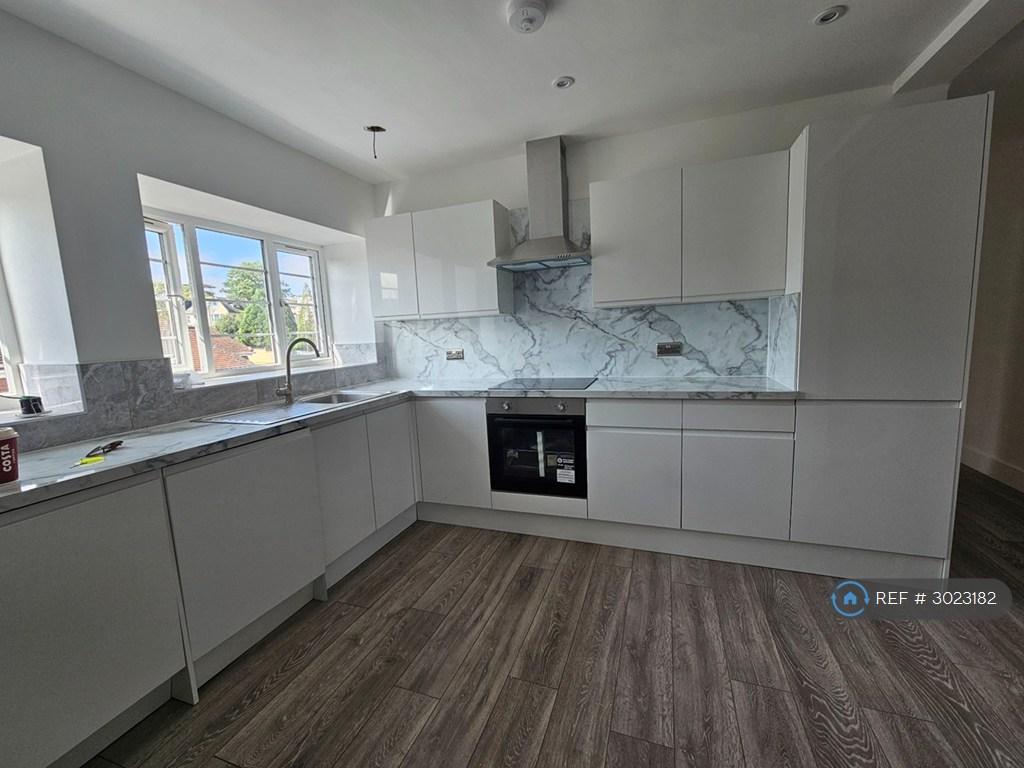 Apartment in Bournemouth - More