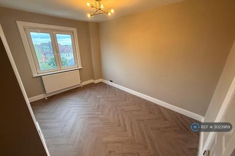 1 bedroom flat to rent, Oxgate Gardens, London, NW2