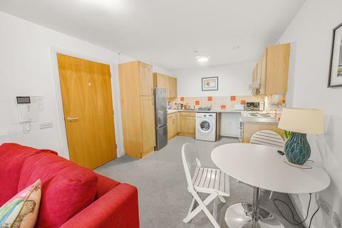 2 bedroom flat for sale, Sturgess Street, Newton-Le-Willows, WA12