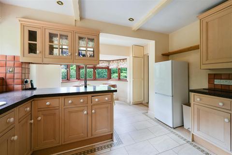 6 bedroom detached house for sale, Deans Lane, Walton On The Hill