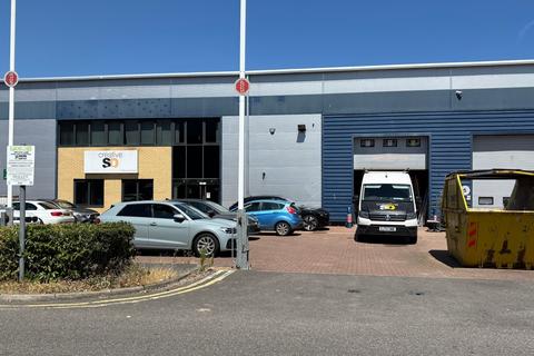 Distribution warehouse for sale, 14-18 Baynes Pl Chelmsford CM1 2QX