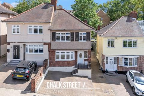 Kingshill Avenue, Collier Row, RM5