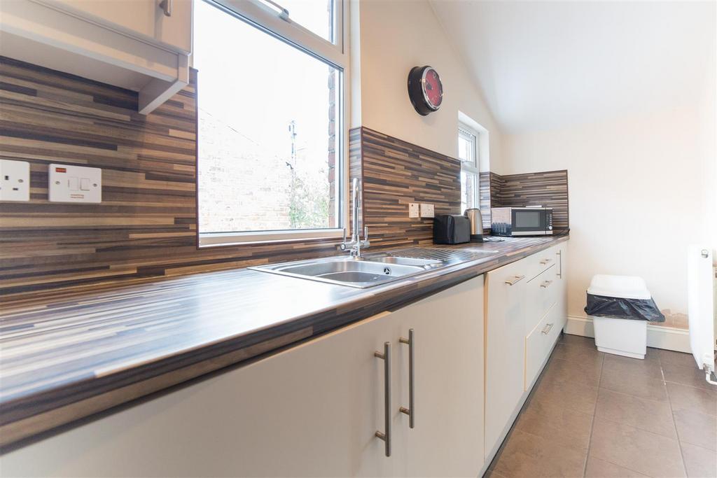 Apartment in Newcastle upon Tyne, Tyne and Wear - More