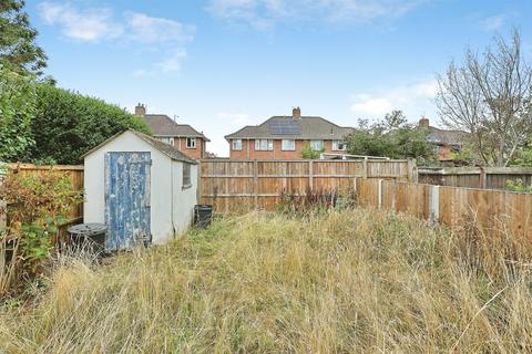 2 bedroom maisonette for sale, Glenmore Gardens, Norwich