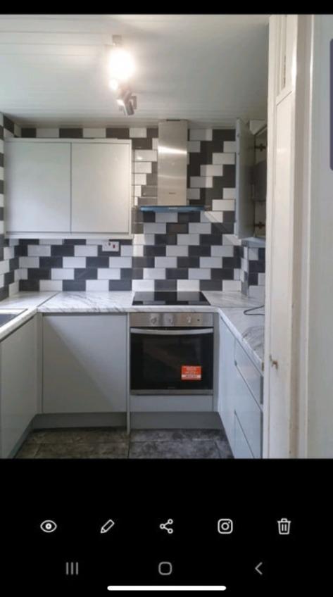 Apartment in Ickenham - View 5