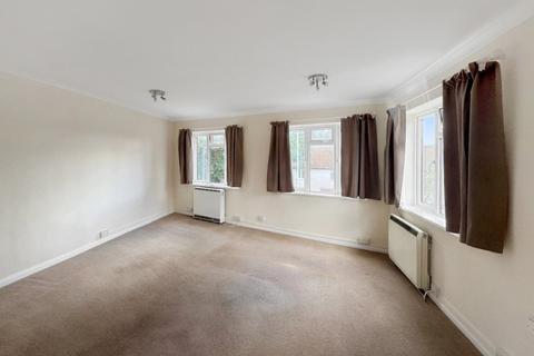 Studio to rent, Chalet Hill, Bordon, Hampshire, GU35