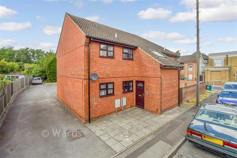 1 bedroom flat for sale, May Street, Snodland, Kent