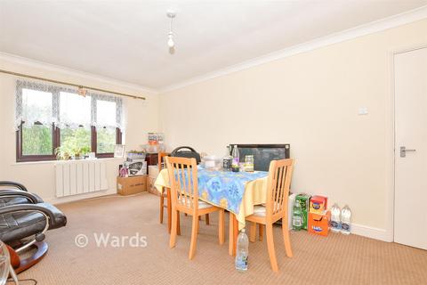 1 bedroom flat for sale, May Street, Snodland, Kent