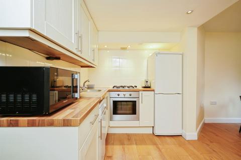 2 bedroom ground floor flat for sale, Gipsy Lane, Headington, Oxford